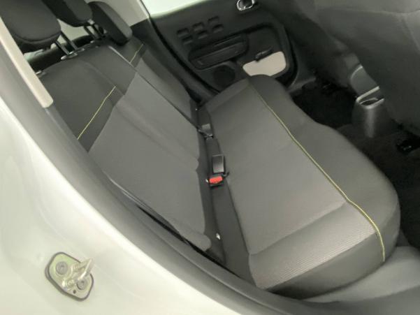 Vente en ligne Citroën C3  PureTech 110 S&S EAT6 au prix de 16 490 €