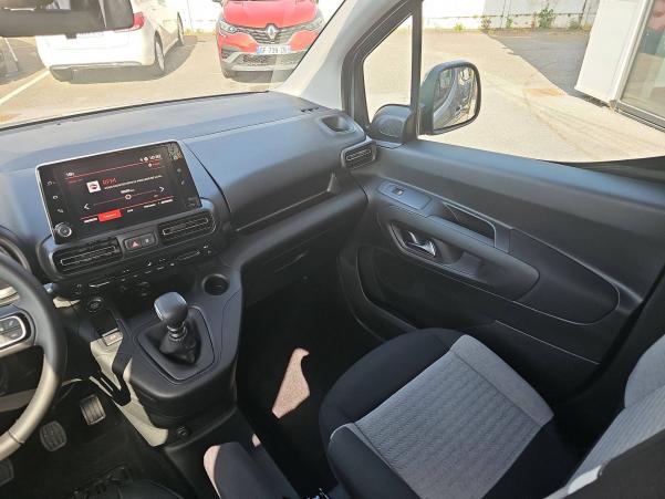 Vente en ligne Citroën Berlingo  Taille M BlueHDi 100 BVM6 au prix de 25 990 €