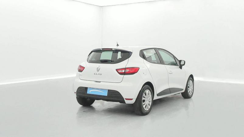 Vente en ligne Renault Clio 4 CLIO SOCIETE DCI 75 ENERGY au prix de 7 990 €