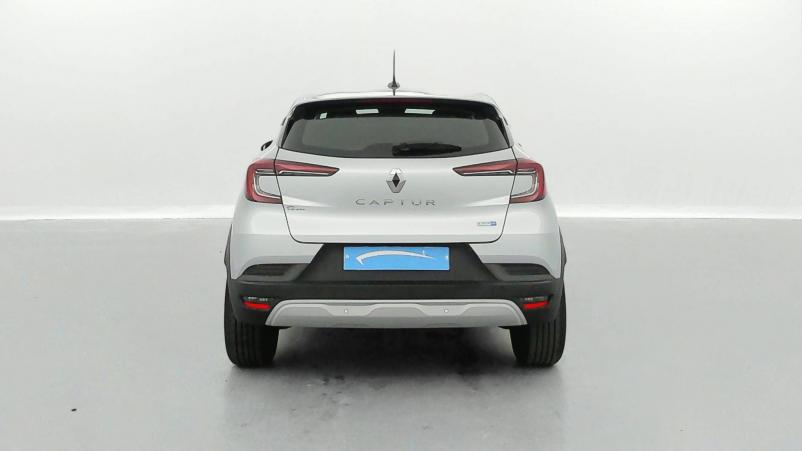Vente en ligne Renault Captur  E-Tech 145 - 21 au prix de 23 990 €