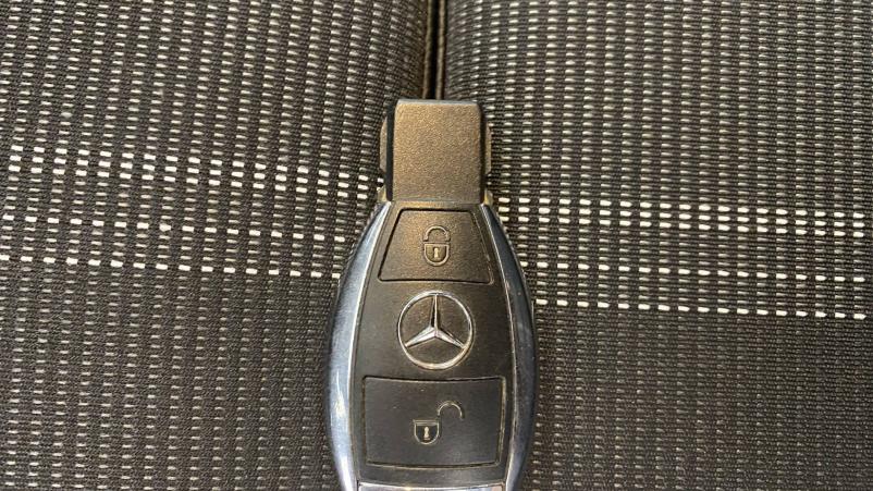 Vente en ligne Mercedes GLA  200 d 7-G DCT au prix de 23 990 €