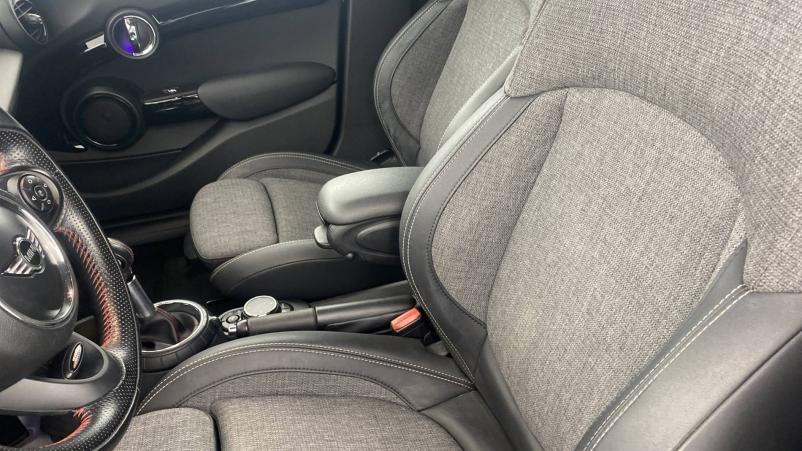 Vente en ligne Mini Mini Hatch 5 Portes Cooper S 192 ch BVA6 au prix de 20 990 €