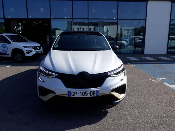 Vente en ligne Renault Arkana  E-Tech engineered full hybrid 145 -22 au prix de 33 000 €