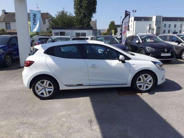 Vente en ligne Renault Clio 5 Clio E-Tech 140 - 21N au prix de 18 990 €