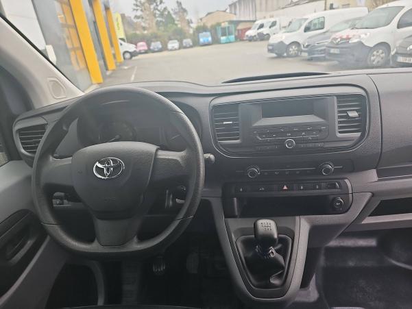 Vente en ligne Toyota Proace PROACE COMPACT 1.5L 100 D-4D BVM6 au prix de 24 990 €