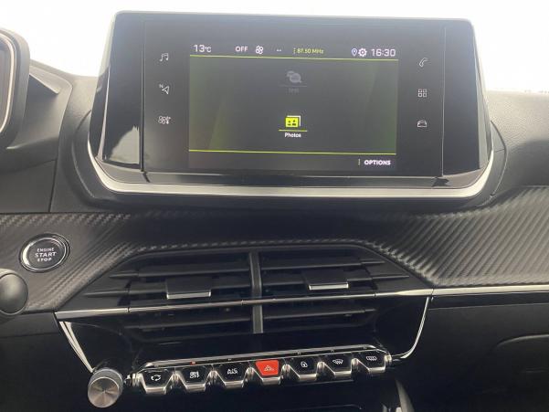 Vente en ligne Peugeot 2008  PureTech 130 S&S EAT8 au prix de 25 990 €