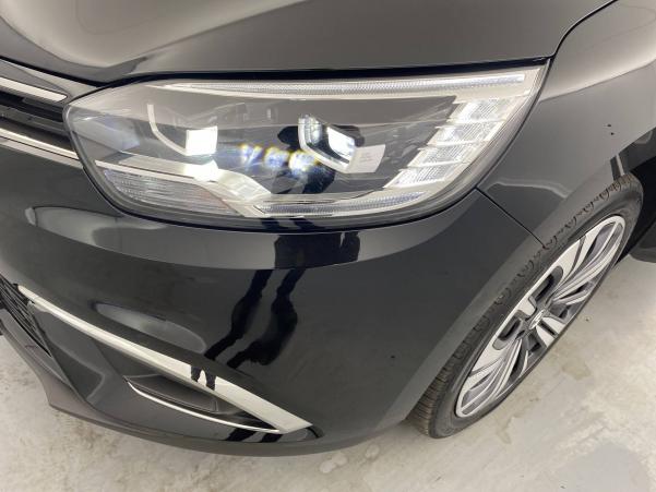 Vente en ligne Renault Scenic 4 Scenic Blue dCi 120 EDC au prix de 25 490 €