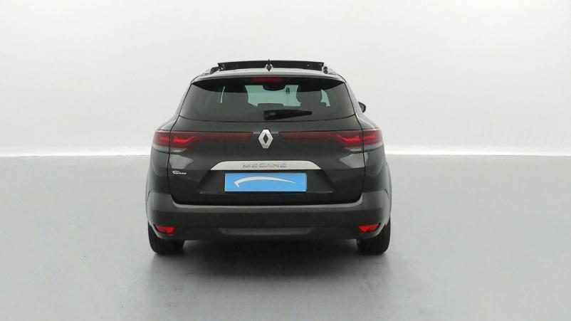 Vente en ligne Renault Megane 4 Estate  TCe 140 EDC au prix de 25 990 €