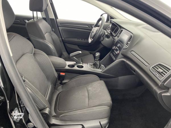 Vente en ligne Renault Megane 4 Estate Mégane IV Estate Blue dCi 115 au prix de 16 990 €