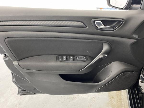 Vente en ligne Renault Megane 4 Estate Mégane IV Estate Blue dCi 115 au prix de 16 990 €