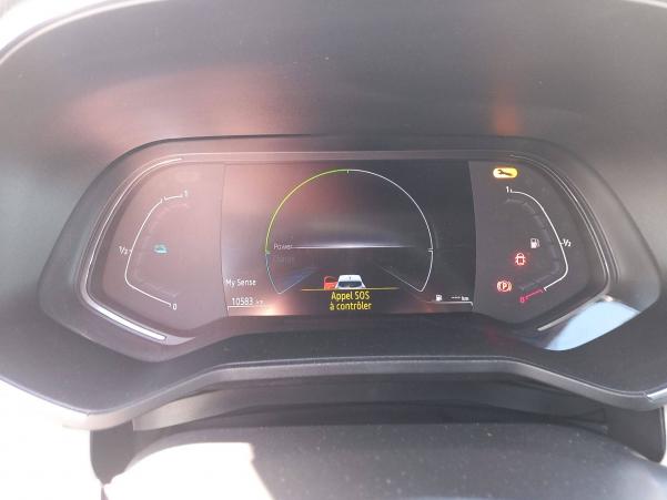 Vente en ligne Renault Clio 5 Clio E-Tech 140 au prix de 20 490 €