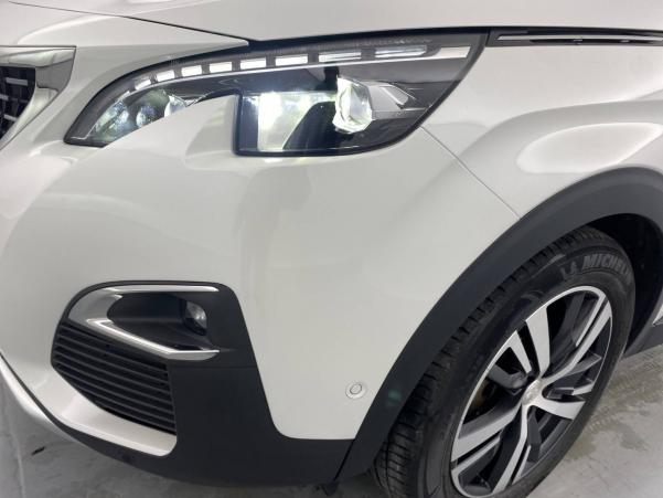 Vente en ligne Peugeot 3008  1.6 BlueHDi 120ch S&S BVM6 au prix de 20 490 €