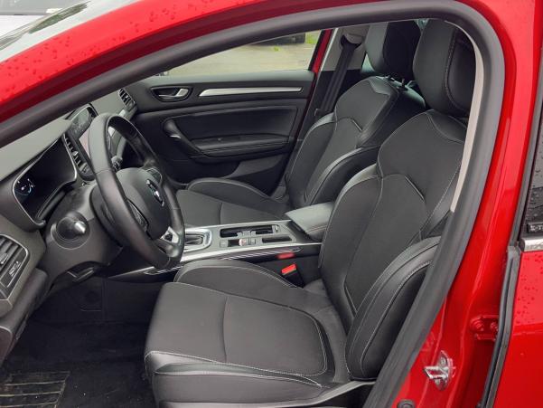 Vente en ligne Renault Megane 4 Estate Mégane IV Estate E-TECH Plug-In Hybride 160 au prix de 25 490 €