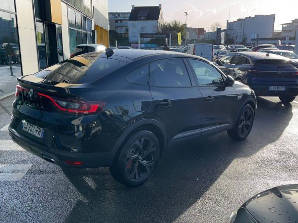 Vente en ligne Renault Arkana  TCe 160 EDC FAP - 21B au prix de 34 490 €