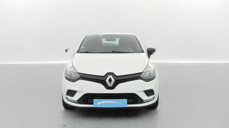 Vente en ligne Renault Clio 4 CLIO SOCIETE DCI 75 ENERGY au prix de 9 990 €