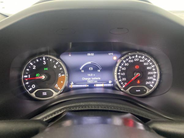Vente en ligne Jeep Renegade  1.6 l MultiJet 120 ch BVM6 au prix de 21 990 €