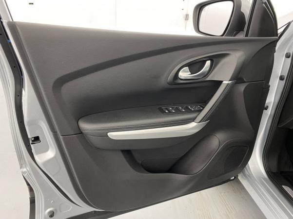 Vente en ligne Renault Kadjar  Blue dCi 115 EDC au prix de 23 490 €