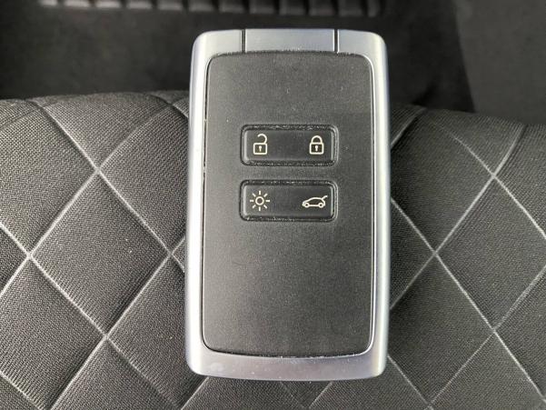Vente en ligne Renault Kadjar  Blue dCi 115 EDC au prix de 23 490 €