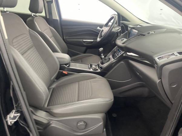 Vente en ligne Ford Kuga  2.0 TDCi 150 S&S 4x2 BVM6 au prix de 16 990 €
