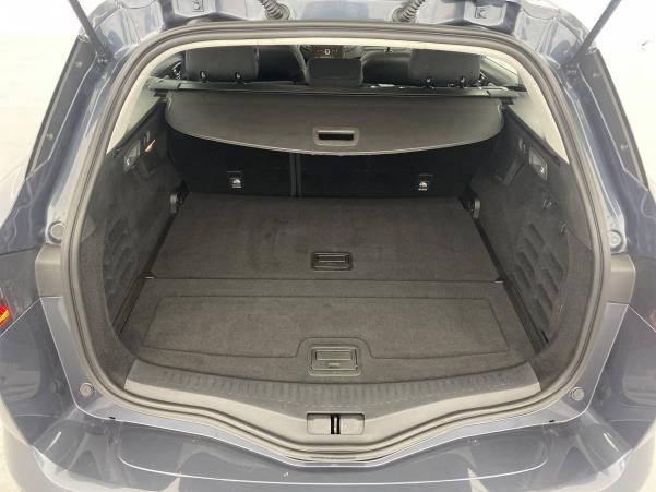 Vente en ligne Renault Megane 4 Estate Mégane IV Estate Blue dCi 115 au prix de 16 490 €