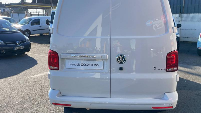 Vente en ligne Volkswagen Transporter  L1H1 2.0 TDI 150 BVM6 au prix de 35 990 €