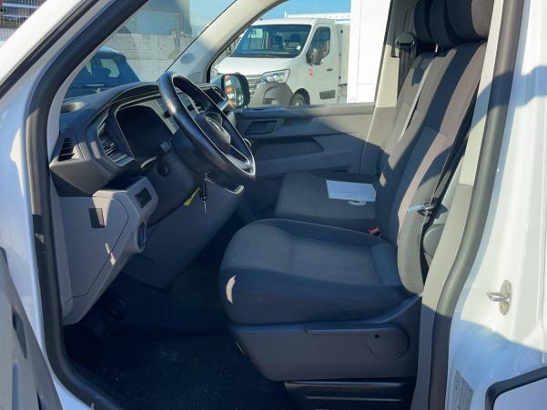 Vente en ligne Volkswagen Transporter  L1H1 2.0 TDI 150 BVM6 au prix de 35 990 €