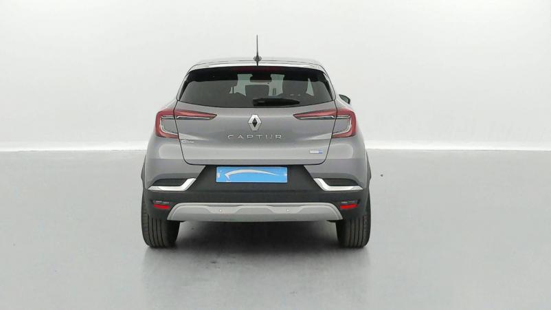 Vente en ligne Renault Captur  E-Tech 145 - 21 au prix de 25 990 €