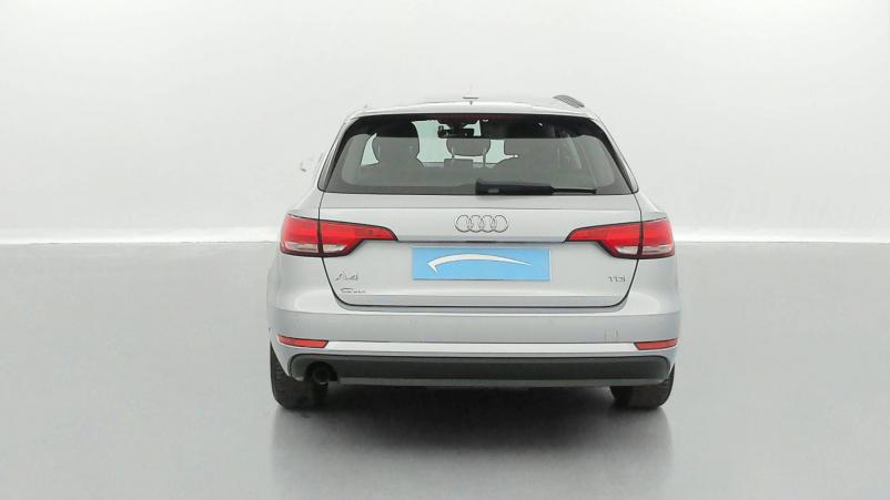 Vente en ligne Audi A4 Avant A4 Avant 2.0 TDI 150 S tronic 7 au prix de 22 990 €