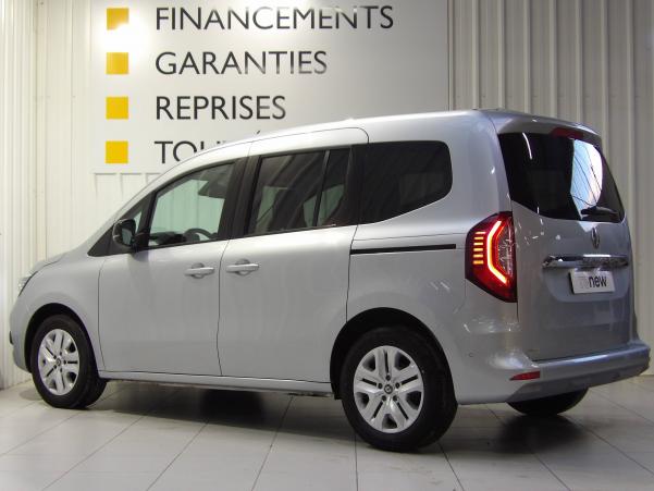 Vente en ligne Renault Kangoo  Blue dCi 95 au prix de 23 890 €