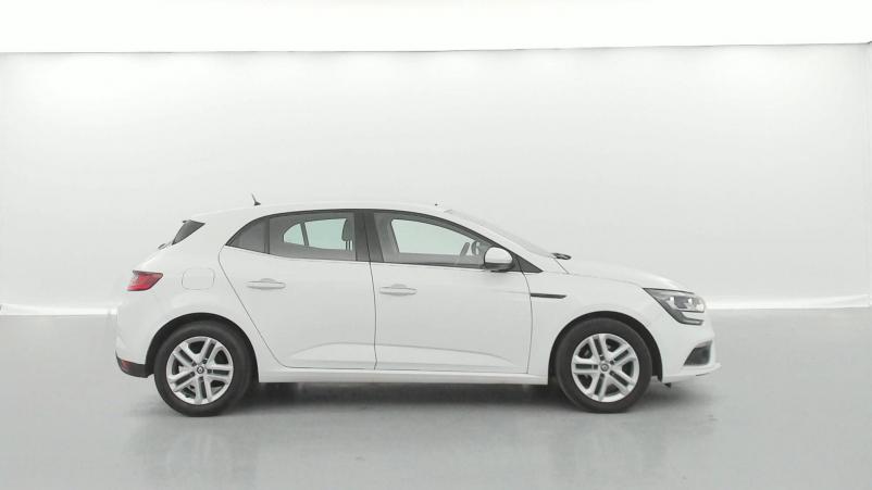 Vente en ligne Renault Megane 4 Mégane IV Berline Blue dCi 115 EDC au prix de 16 490 €