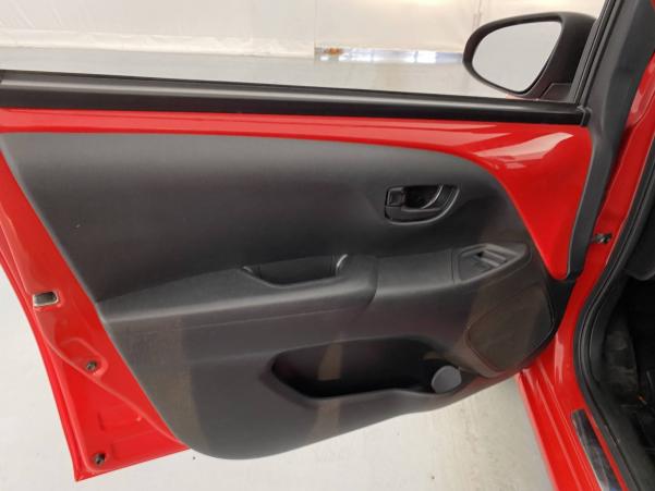Vente en ligne Peugeot 108  VTi 72ch S&S BVM5 au prix de 9 990 €