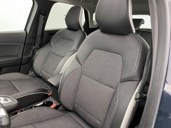 Vente en ligne Renault Captur  E-Tech Plug-in 160 au prix de 27 790 €