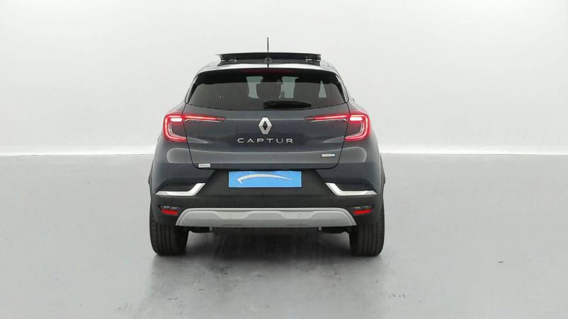 Vente en ligne Renault Captur  E-Tech Plug-in 160 au prix de 27 490 €