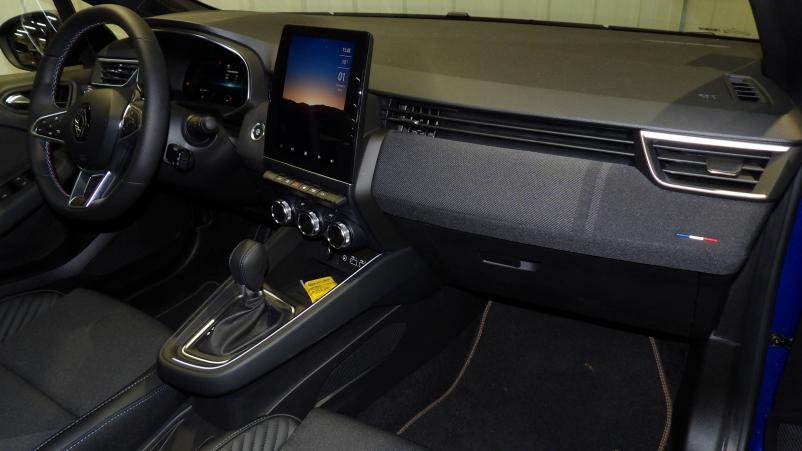 Vente en ligne Renault Clio 5 Clio E-Tech full hybrid 145 au prix de 26 490 €