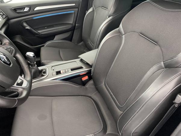 Vente en ligne Renault Megane 4 Mégane IV Berline Blue dCi 115 - 20 au prix de 20 790 €