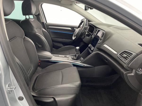Vente en ligne Renault Megane 4 Mégane IV Berline Blue dCi 115 - 20 au prix de 20 790 €