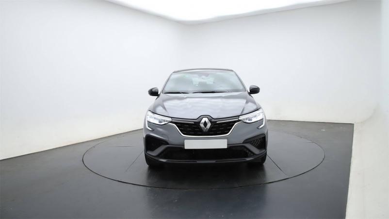 Vente en ligne Renault Arkana  TCe 160 EDC FAP - 21B au prix de 28 490 €