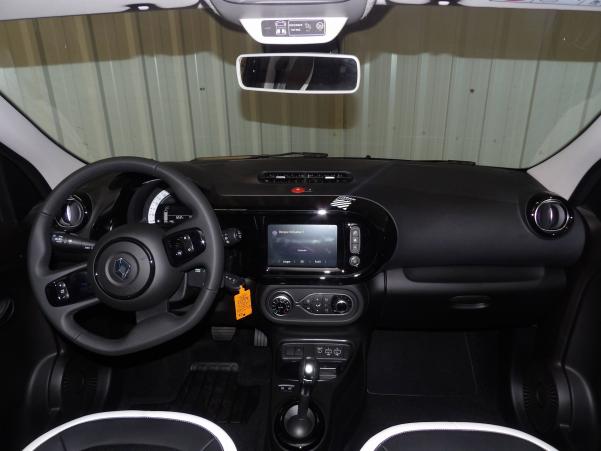 Vente en ligne Renault Twingo Electrique Twingo III E-Tech au prix de 26 990 €