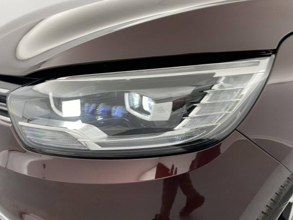 Vente en ligne Renault Grand Scenic 4 Grand Scenic TCe 140 FAP EDC - 21 au prix de 26 990 €