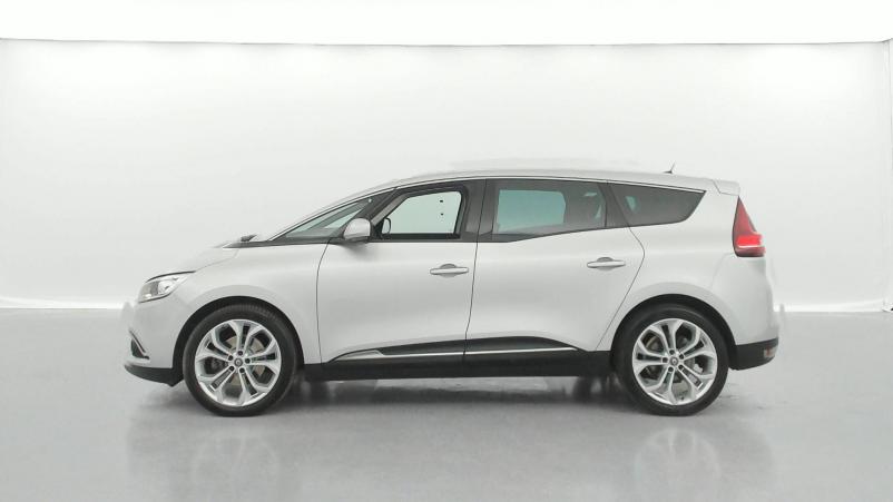 Vente en ligne Renault Grand Scenic 4 Grand Scenic Blue dCi 120 au prix de 21 240 €