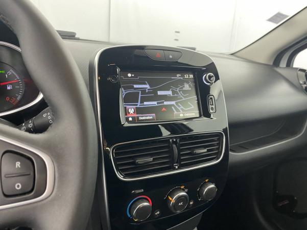 Vente en ligne Renault Clio 4 Clio dCi 75 E6C au prix de 12 950 €