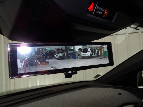 Vente en ligne Renault Megane E-Tech  EV60 220 ch super charge au prix de 42 990 €