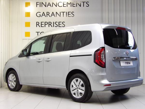 Vente en ligne Renault Kangoo  Blue dCi 95 au prix de 24 740 €