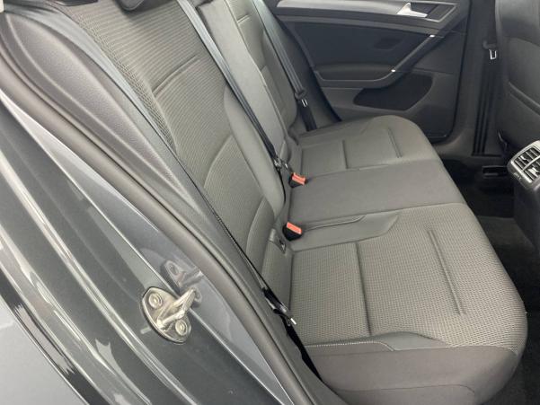 Vente en ligne Volkswagen Golf  1.5 TSI 150 EVO DSG7 au prix de 22 990 €