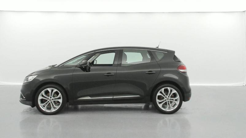 Vente en ligne Renault Scenic 4 Scenic TCe 140 Energy au prix de 18 890 €