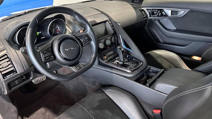Vente en ligne Jaguar F-Type F-Type Coupé V8 R 5.0 550 Suralimenté au prix de 69 990 €