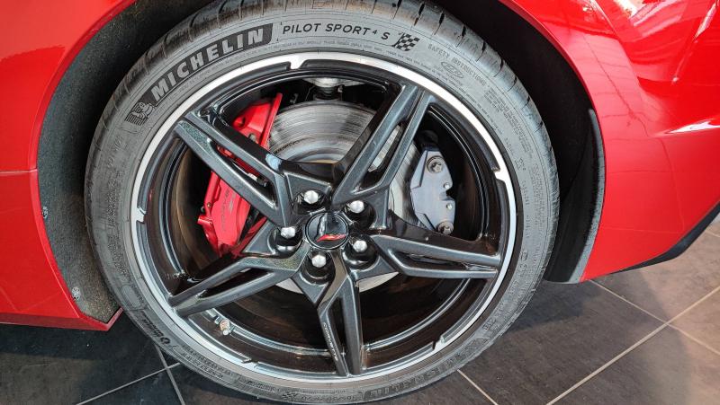 Vente en ligne Chevrolet Corvette Corvette Stingray Coupé 6.2 V8 482 ch au prix de 139 990 €