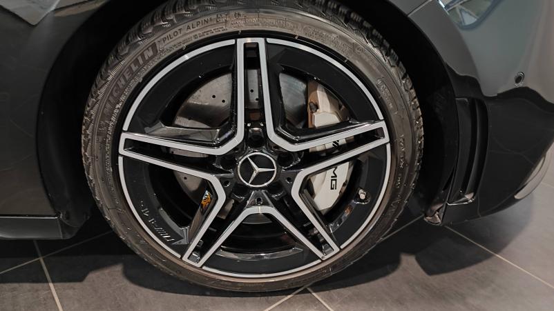 Vente en ligne Mercedes Classe A  35 Mercedes-AMG 7G-DCT Speedshift AMG 4Matic au prix de 43 990 €