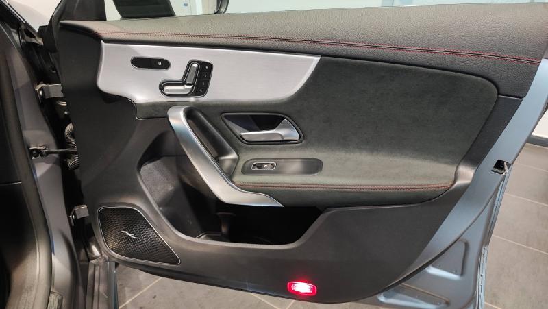 Vente en ligne Mercedes CLA Shooting Brake CLA Coupé 35 AMG 7G-DCT AMG 4Matic au prix de 49 990 €