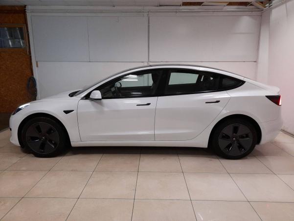 Vente en ligne Tesla Model 3  Autonomie Standard Plus RWD au prix de 40 970 €